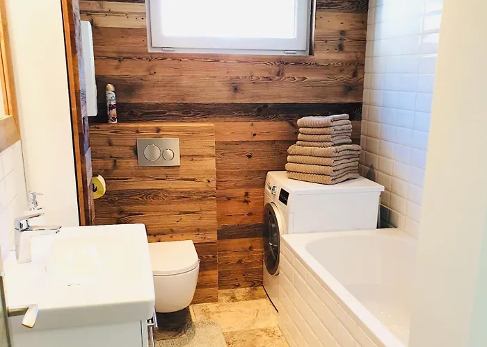 Apartman 12, Am Sonnenhang, Hochstrasse