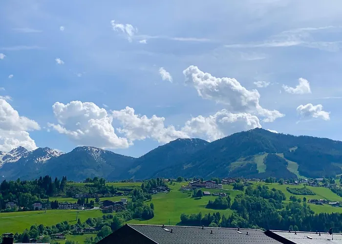 12, Am Sonnenhang, Hochstrasse Apartman *